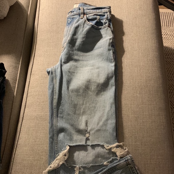 Abercrombie & Fitch 90’s Relaxed Jeans - Picture 2 of 5